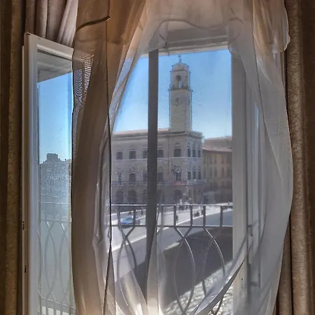 The View On The River Отель типа 